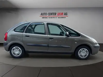 Citroën Xsara Picasso 1.6i — Monospace pratique et économique, entretien à jour — Miniature 7