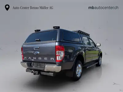 Ford Ranger DKab 3.2 TDCi 4x4 Limited — Pick-up polyvalent diesel, transmission manuelle — interni
