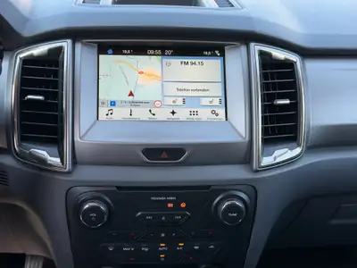 Ford Ranger DKab 3.2 TDCi 4x4 Limited — Pick-up polyvalent diesel, transmission manuelle — Miniatura 11