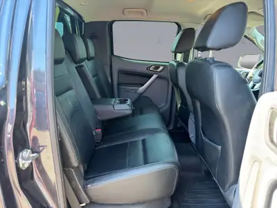 Ford Ranger DKab 3.2 TDCi 4x4 Limited — Pick-up polyvalent diesel, transmission manuelle — Miniatura 19