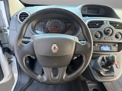 Renault Kangoo Maxi dCi 90 — Utilitaire robuste, 2 places, prêt à l'export — Miniature 14