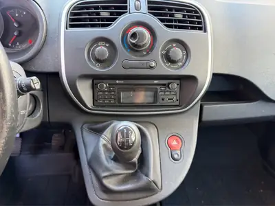 Renault Kangoo Maxi dCi 90 — Utilitaire robuste, 2 places, prêt à l'export — Miniature 16