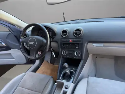 Audi A3 2.0 TDI Attraction — Diesel performant, entretien à jour, histoire contrôlée — Miniature 14