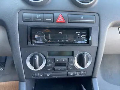 Audi A3 2.0 TDI Attraction — Diesel performant, entretien à jour, histoire contrôlée — Miniature 15