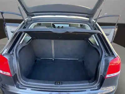Audi A3 2.0 TDI Attraction — Diesel performant, entretien à jour, histoire contrôlée — Miniature 17