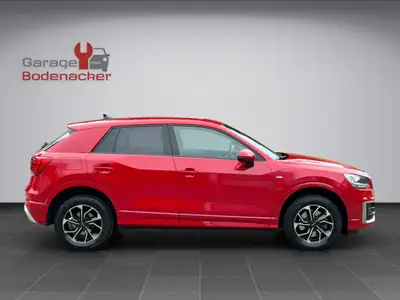 Audi Q2 35 TDI Attraction — SUV compact diesel performant, 30 300 km seulement — détail