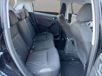 Peugeot 208 1.2 VTi Access — Citadine fiable, entretien à jour, sans sinistre — Miniatura 17