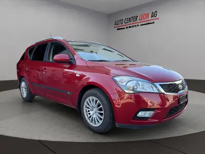 Kia Cee'd 1.4 16V — Berline fiable sans tracas, entretien à jour — Miniature 8
