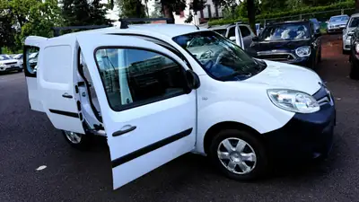 Renault Kangoo Medium TCe 115 — Utilitaire compact fiable, 141'000 km, sans accident — Miniatur 12