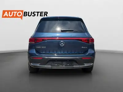 Mercedes-Benz EQB 300 4Matic — SUV électrique familial, 69 000 km, garantie 12 mois — intérieur