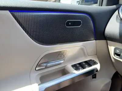 Mercedes-Benz EQB 300 4Matic — SUV électrique familial, 69 000 km, garantie 12 mois — Miniature 19