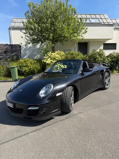 Porsche 911 Turbo Cabrio 2008 — Roadster légendaire, 480 ch purs — côté