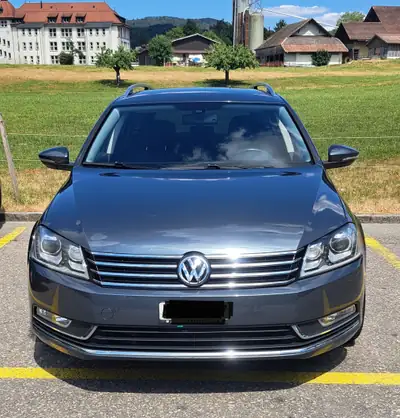 VW Passat 2.0 TSI Comfortline — Break performant, 211 ch, DSG et équipements premium — fianco