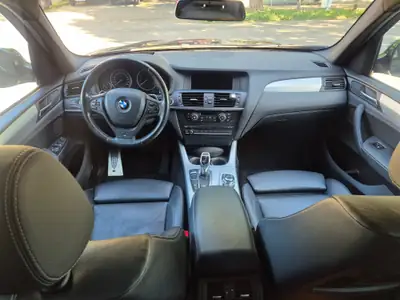 BMW X3 35i xDrive — SUV premium 2011, moteur neuf et équipements M Sport — Miniature 7