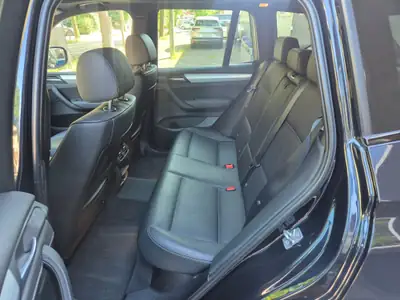 BMW X3 35i xDrive — SUV premium 2011, moteur neuf et équipements M Sport — Miniature 8