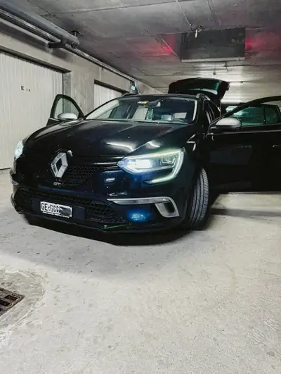 Renault Mégane IV Grandtour 1.6 Turbo GT — Break sportif 205 ch, sans sinistre — Detail