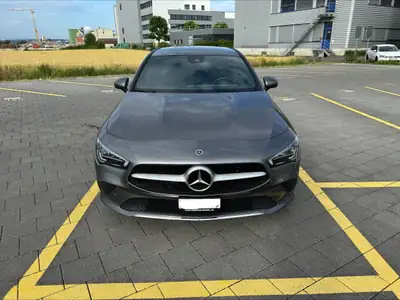 Mercedes-Benz CLA 200 Progressive — Élégance compacte et efficacité énergétique — Miniatura 8