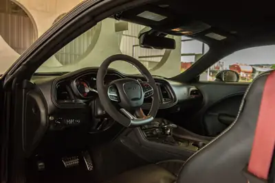 Dodge Challenger Hellcat Widebody — 727 ch de pure muscle américain, état impeccable — Miniatura 7