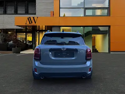 MINI Countryman F60 JCW ALL4 — SUV compact sportif, 306 ch, technologie premium — tableau de bord