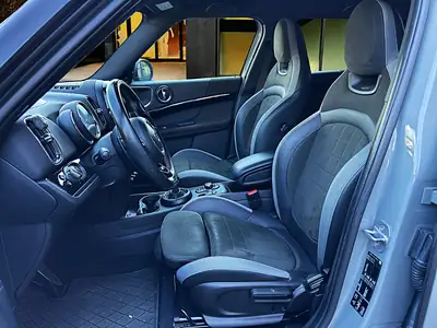 MINI Countryman F60 JCW ALL4 — SUV compact sportif, 306 ch, technologie premium — Miniature 10
