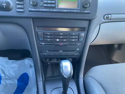 SAAB 9-3 Cabriolet 2.0T — Élégance suédoise, décapotable authentique — Miniature 20