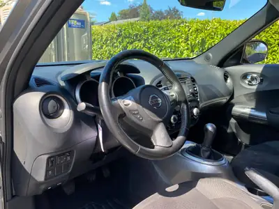 Nissan Juke 1.6 Acenta — SUV compact urbain, sans accident, équipé et fiable — Miniature 16