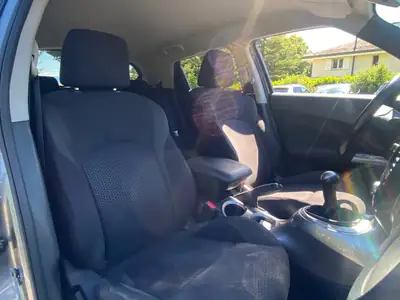 Nissan Juke 1.6 Acenta — SUV compact urbain, sans accident, équipé et fiable — Miniature 19
