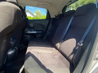 Nissan Juke 1.6 Acenta — SUV compact urbain, sans accident, équipé et fiable — Miniature 22