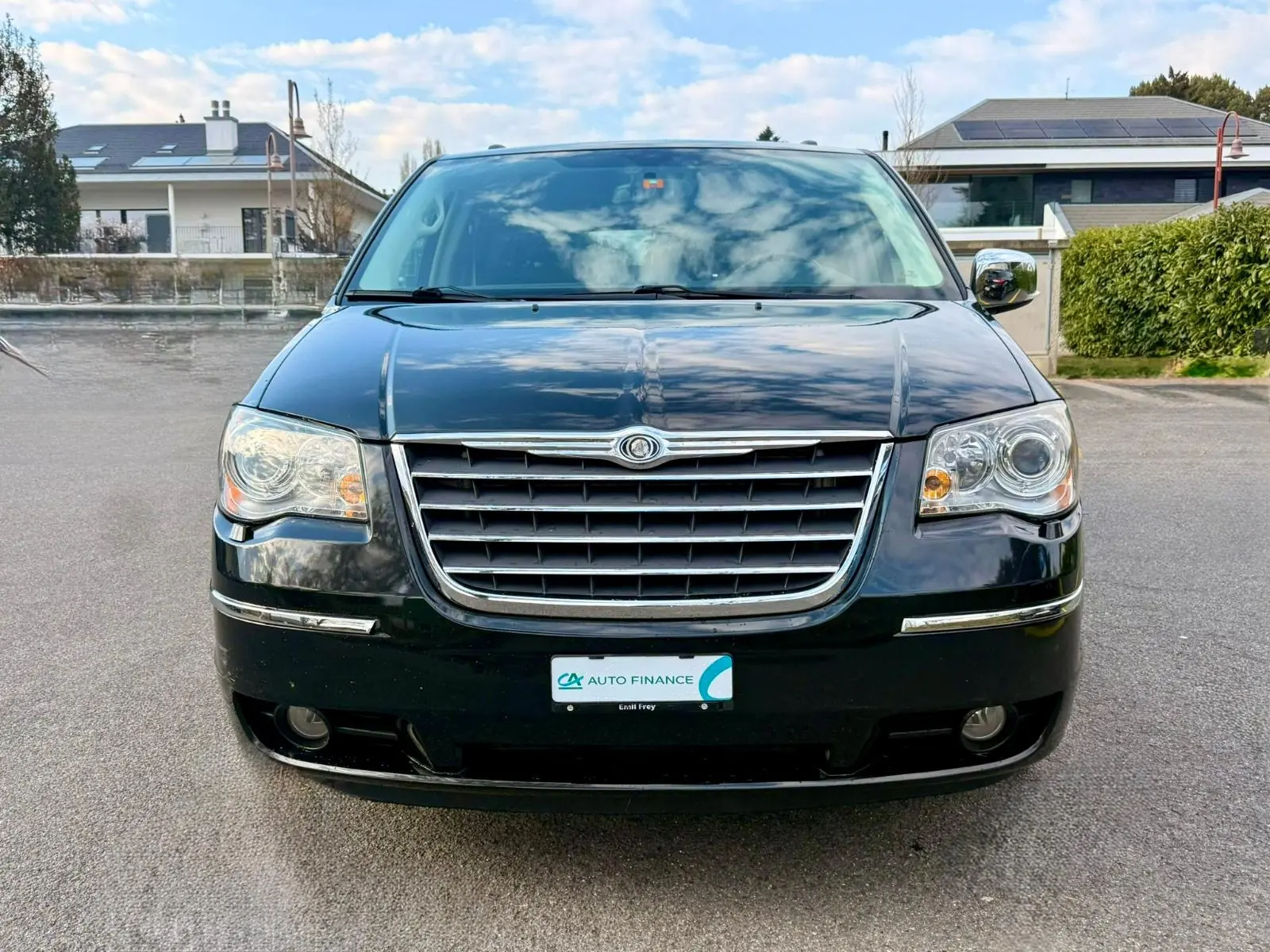 Chrysler Grand Voyager 3.8 Limited — Monospace 7 places, cuir chauffant, expertisée