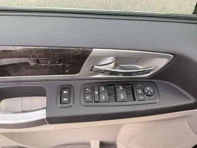 Chrysler Grand Voyager 3.8 Limited — Monospace 7 places, cuir chauffant, expertisée — Miniature 26