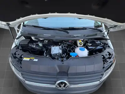VW T6.1 2.0 TDI — Van utilitaire compact, faible kilométrage, équipements modernes — Miniature 17