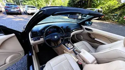 BMW 320Ci Cabriolet — Roadster élégant 2001, 170 ch et toit ouvert — Miniatur 14