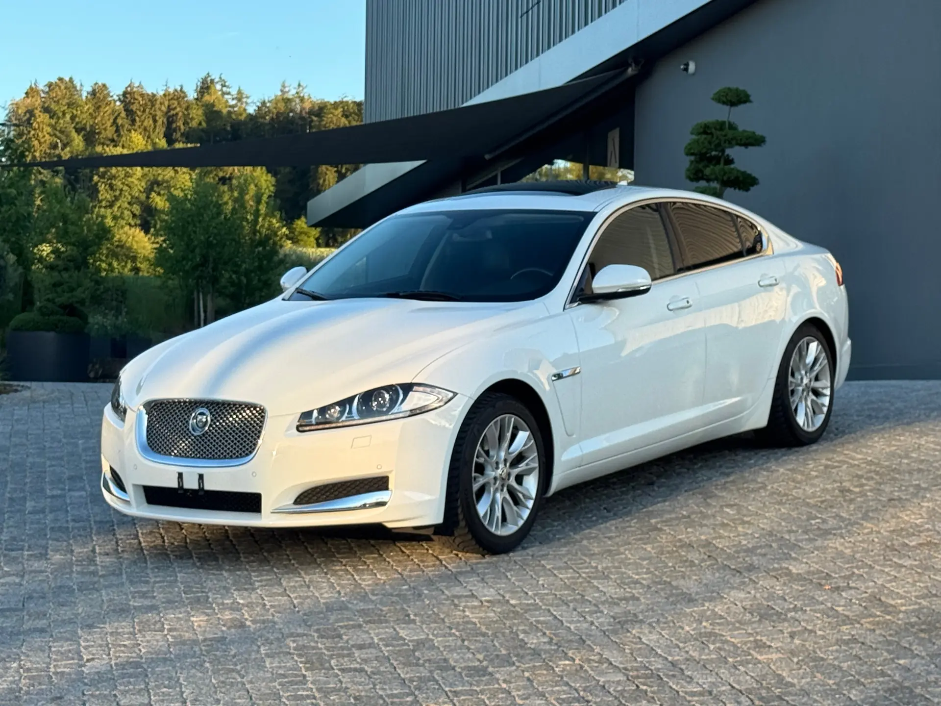Jaguar XF 2.0 Ti Luxury 2012 — Berline élégante, expertisée sans sinistre