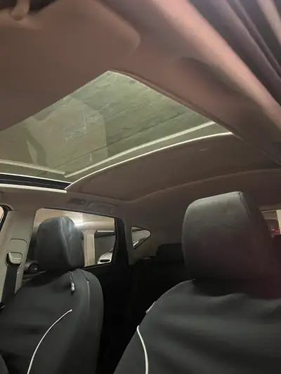 Nissan Qashqai — SUV compact diesel automatique, spacieux et fiable — Detail