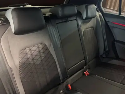 VW Golf 1.5 eTSI mHEV ACT R-Line — Hybride léger performant, 15'800 km — Miniatur 9