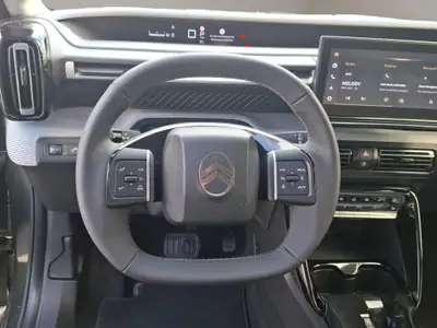Citroën C3 Aircross 1.2 Hybrid Max 2025 — Urbain et économe, technologie hybride — Miniature 7