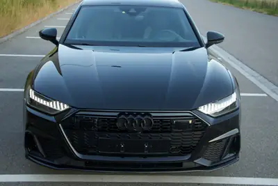 Audi A7 Sportback 55 TFSI quattro — Élégance hybride et performances affirmées — détail