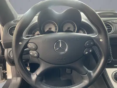 Mercedes-Benz SL 55 AMG — Cabriolet V8 légendaire, 500 ch de pure performance — Miniature 13