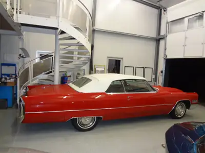 Cadillac DeVille 7.0 V8 Cabriolet — Légende américaine 345 ch, statut de véhicule ancien — Miniatura 7