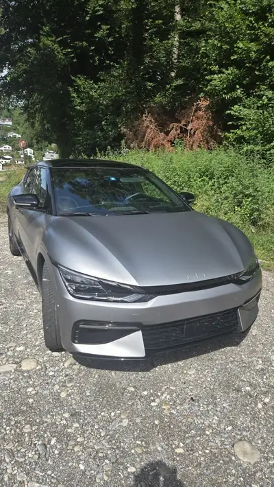 Kia EV6 77 kWh GT-Line 4x4 — SUV électrique performant, 56'000 km seulement — Außenansicht