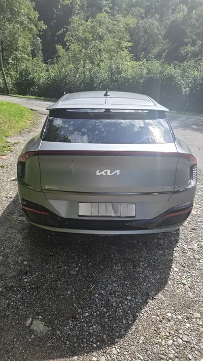 Kia EV6 77 kWh GT-Line 4x4 — SUV électrique performant, 56'000 km seulement — Seitenansicht