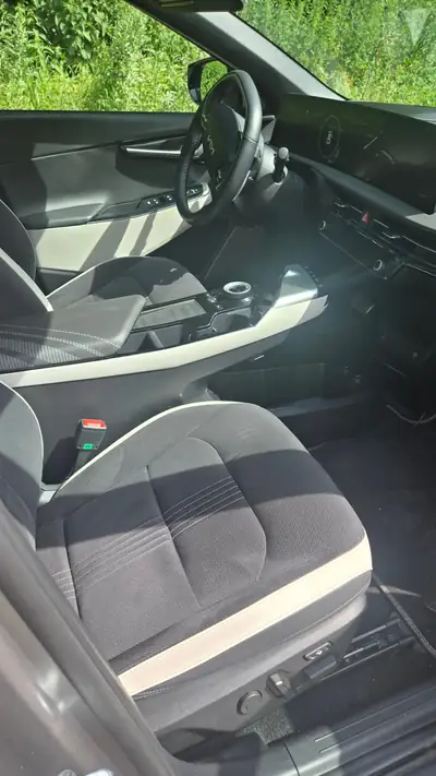 Kia EV6 77 kWh GT-Line 4x4 — SUV électrique performant, 56'000 km seulement — Innenraum
