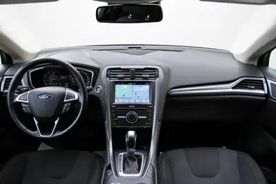 Ford Mondeo Break 2.0 TDCi Titanium — Monospace familial spacieux, entretien récent — Miniature 11