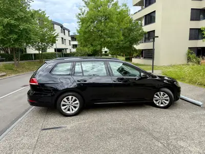 VW Golf Estate 1.5 TSI EVO 150 ch — Break polyvalent, équipé et sans sinistre — vista esterna