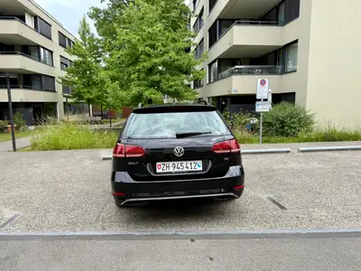 VW Golf Estate 1.5 TSI EVO 150 ch — Break polyvalent, équipé et sans sinistre — Miniatura 10