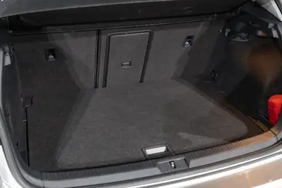 VW Golf 1.5 TSI Comfortline — Compacte dynamique, sans accident, équipée de série — Miniature 23