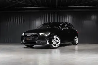 Audi A3 Sportback 35 TFSI S-tronic — Sportivité et technologie premium sans compromis — vue extérieure