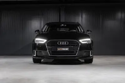 Audi A3 Sportback 35 TFSI S-tronic — Sportivité et technologie premium sans compromis — intérieur
