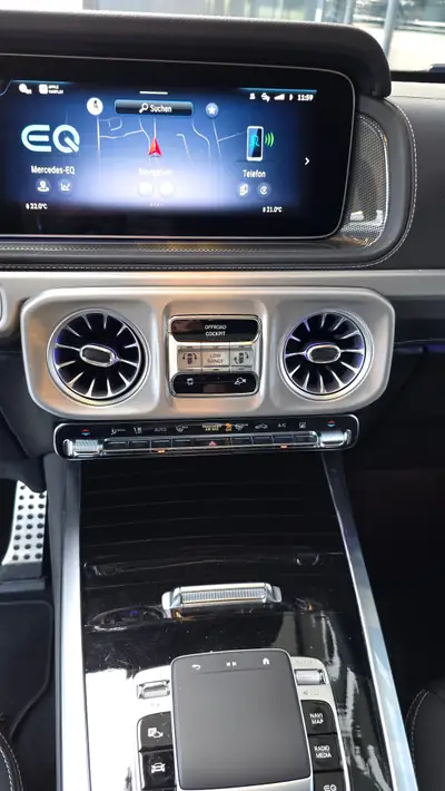 Mercedes-Benz G 580 AMG Black Edition — SUV électrique haute performance, 9500 km — Thumbnail 10