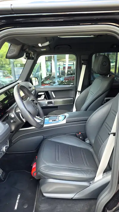 Mercedes-Benz G 580 AMG Black Edition — SUV électrique haute performance, 9500 km — Thumbnail 12